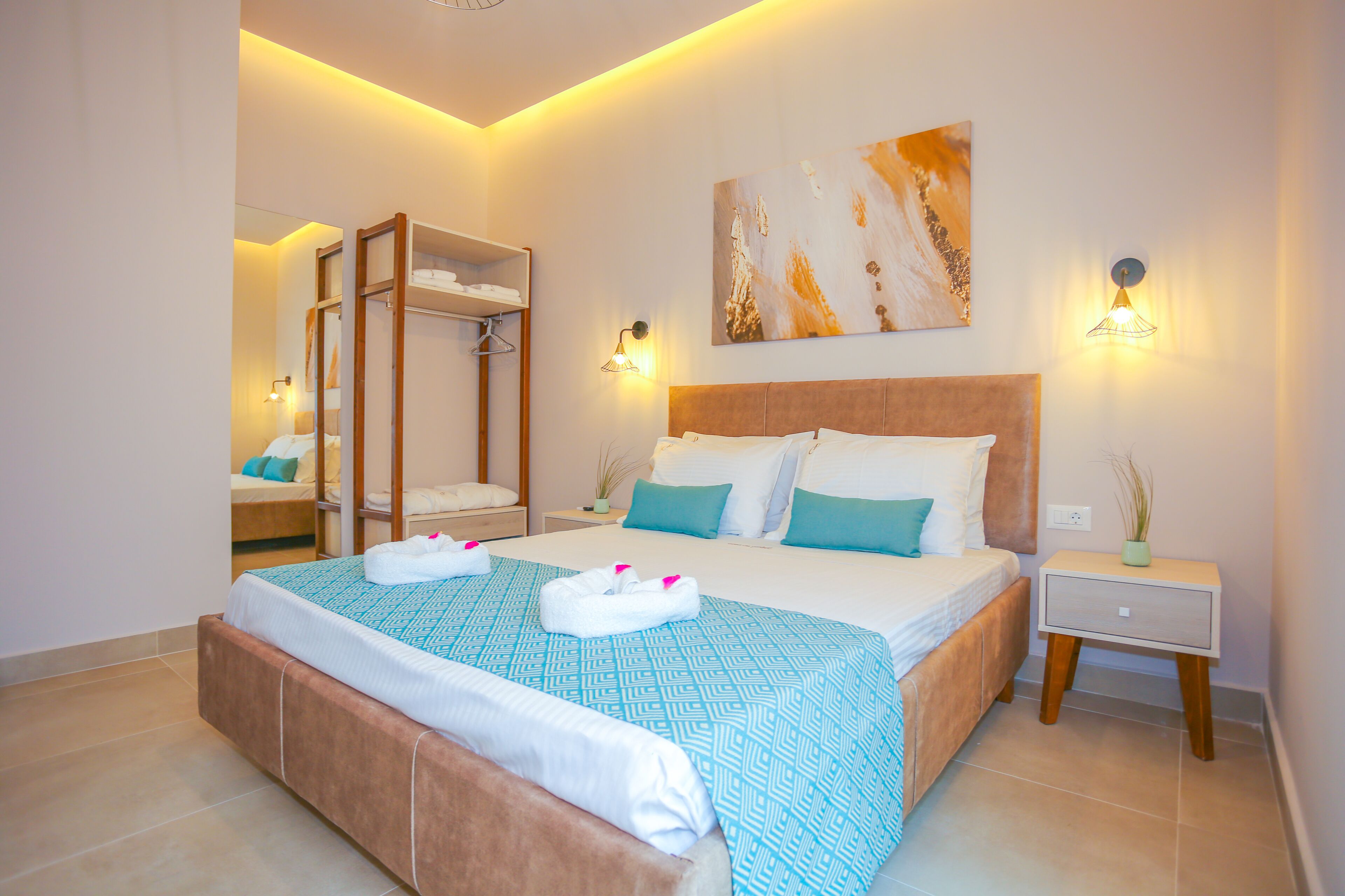 1 slaapkamer, een strijkplank/strijkijzer, gratis wifi, beddengoed