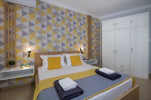 1 bedroom, WiFi, bed sheets