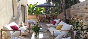 Outdoor dining - Villa Recemment Construite À 2 KM DU Port DE Bonifacio (Bonifacio)