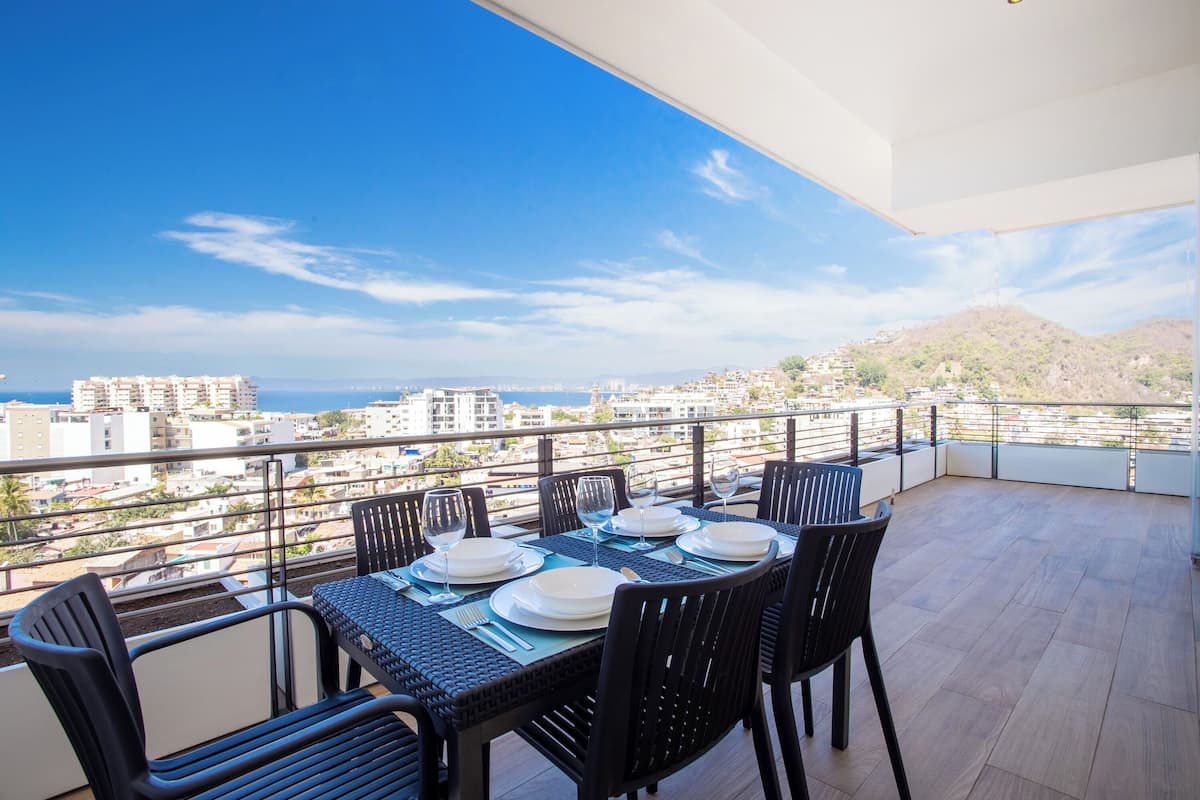 1 Bedroom Suite Corner | Terrace/patio