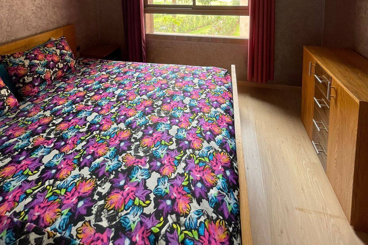 2 bedrooms, free WiFi