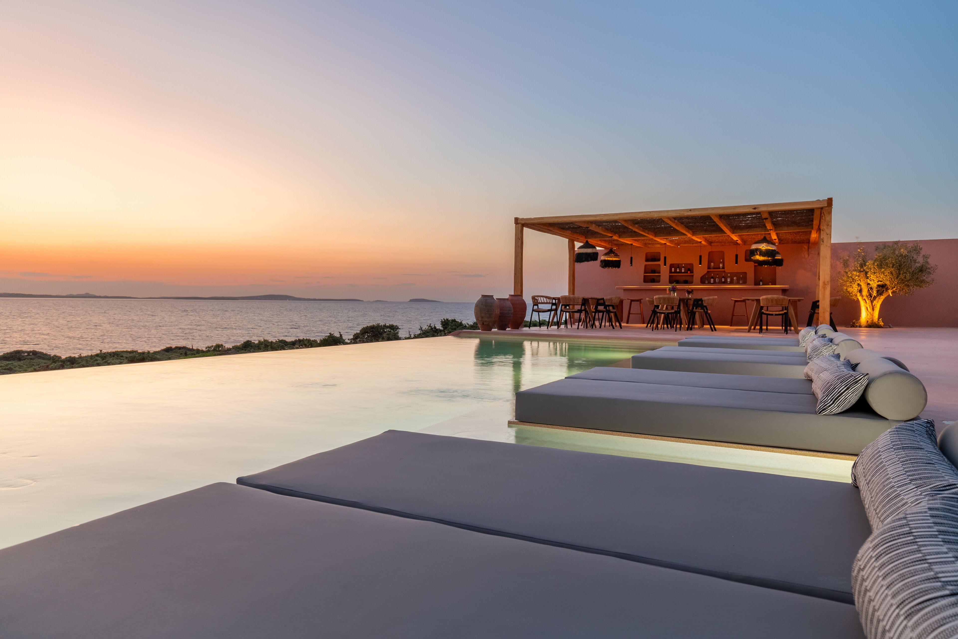 Seasonal outdoor pool