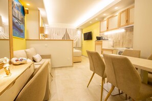 Paros | 1 bedroom, Egyptian cotton sheets, premium bedding, down comforters - Mariet Athens Boutique Spa (Athens)