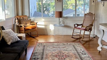 TV, DVD player, books, video library