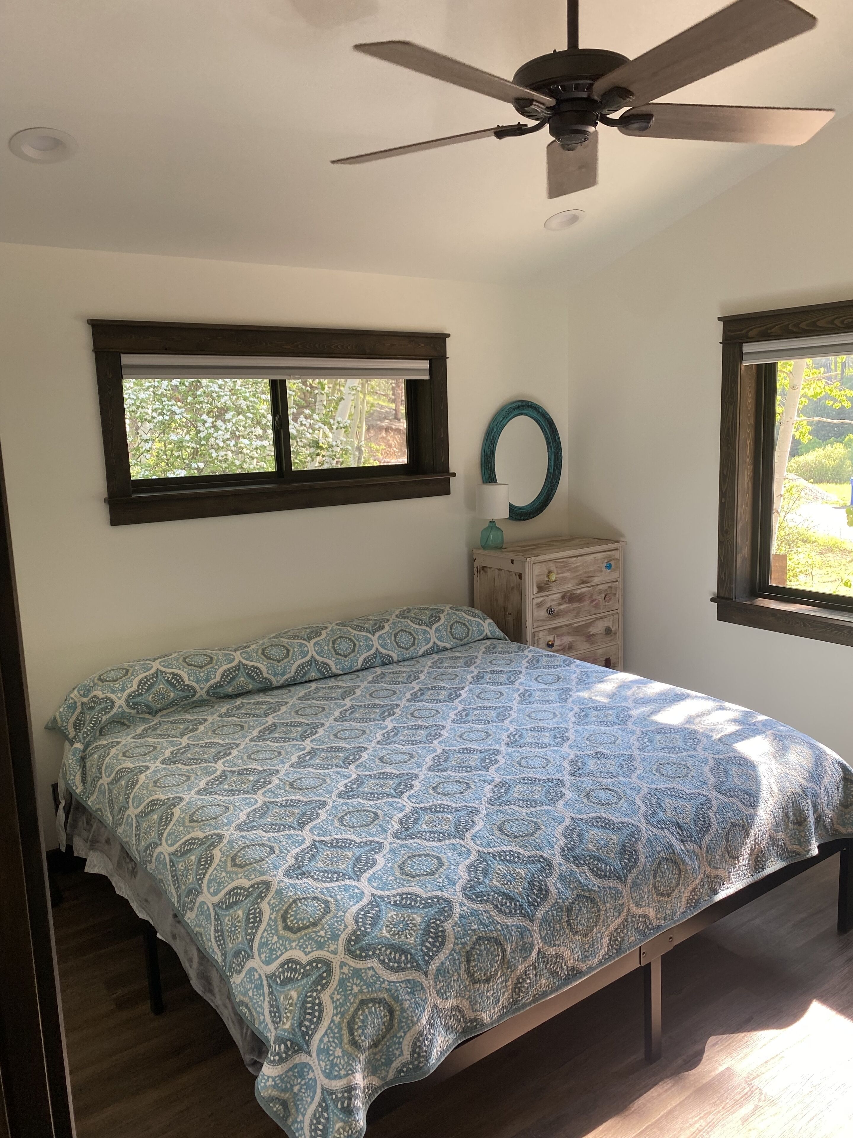 2 chambres, lit parapluie, Wi-Fi gratuit, draps fournis