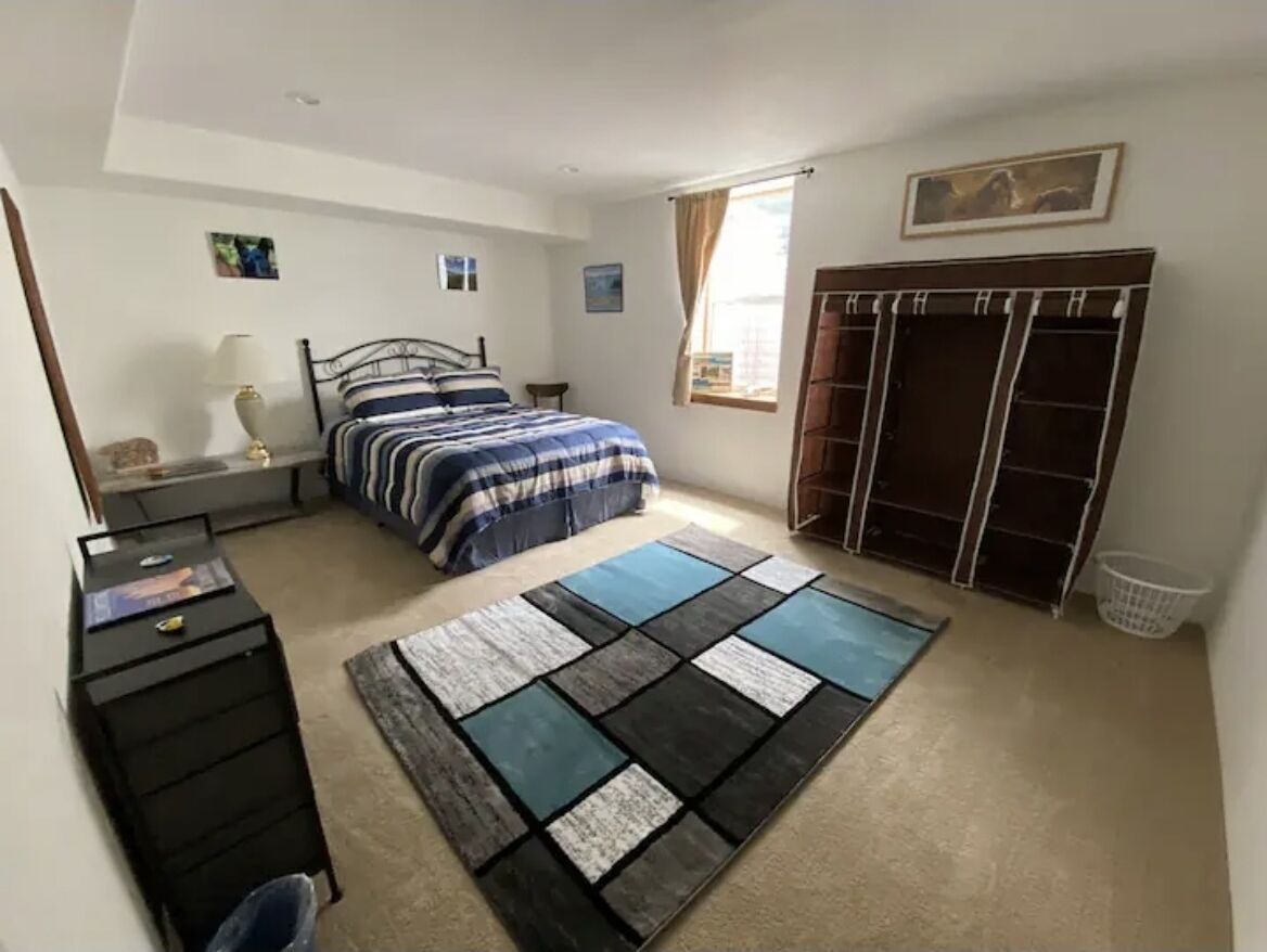 2 dormitorios, tabla de planchar con plancha, wifi gratis y ropa de cama