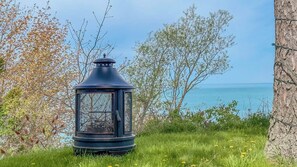 Property grounds - Sunset at SchadeView, Lake views, King Bed (Dashwood)