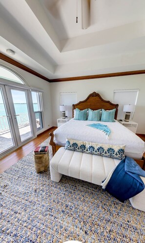 4 bedrooms, iron/ironing board, WiFi, bed sheets - Panoramic Ocean Views, Private Beach, Dock, Pickleball, and Housekeeping (Rolletown)