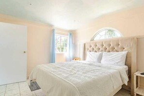Basic Double Room, 1 Queen Bed | Iron/ironing board - The cloud room At Csompo Silver Manor (Tower Isle)