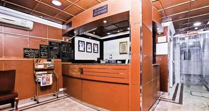 MELODY QUEEN HOTEL BY AURA