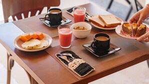 Free daily buffet breakfast - Pousada Canaã (Jijoca de Jericoacoara)