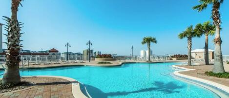 Outdoor pool, a heated pool