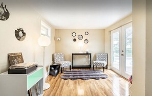 Interior - Groovy Getaway,  (Cape Coral)