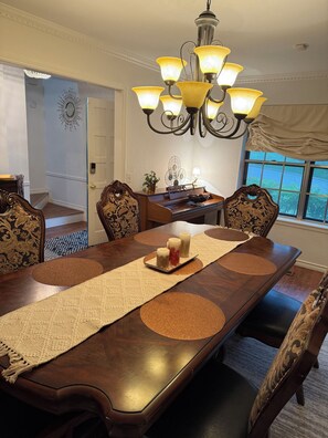 تناول الطعام