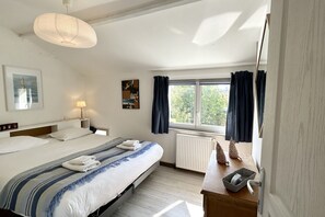 3 chambres, draps fournis