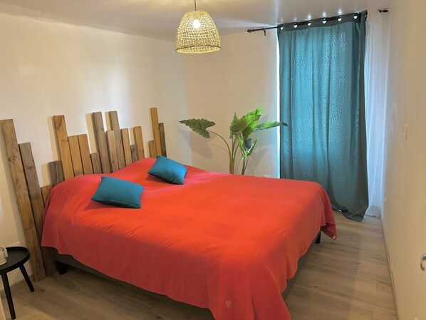 2 chambres, Wi-Fi, draps fournis