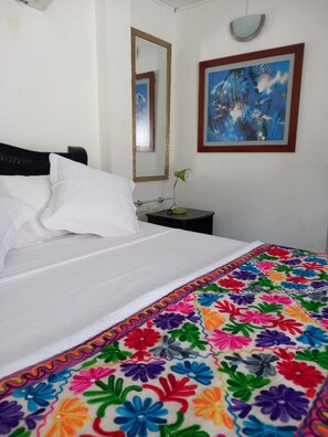 Habitación estándar | Tabla de planchar con plancha y wifi gratis