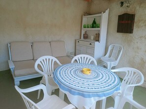 Outdoor dining - Willy Fogg (Pedrosa del Rey)