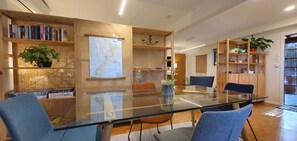 Dining - Ruru Studio (Auckland)