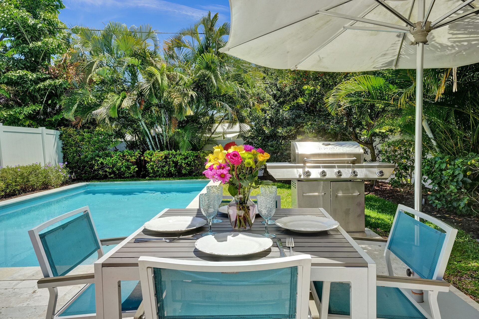 تناول الطعام بالخارج