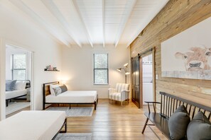3 Schlafzimmer, Schreibtisch, WLAN, Bettwäsche