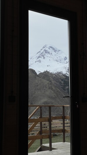 Interior - Cozy cottage with a panoramic view of Kazbegi. (Stepantsminda)