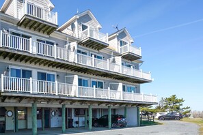 Exterior - Magic Moments - Waterfront on Marsh Island! (Chincoteague Island)