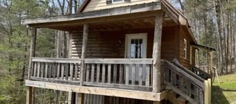 Rustic 1 BR, Pet Friendly Cabin Near Red River Gorge