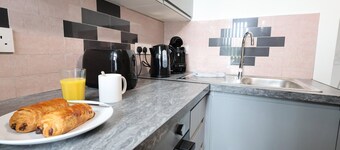 Cohost Partners Cozy Studio Near Cardiff City Centre