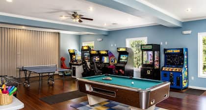 Beautiful Lodge in The Hideout!!