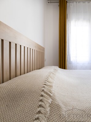 2 bedrooms, iron/ironing board, free WiFi, bed sheets - Inftour Arenal Playa y Sol Apartamento (Calp)