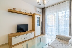 TV - Inftour Arenal Playa y Sol Apartamento (Calp)