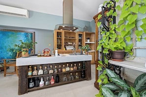 Bar (in der Unterkunft)