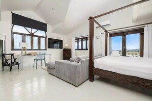 4 Schlafzimmer, Bügeleisen/Bügelbrett, WLAN