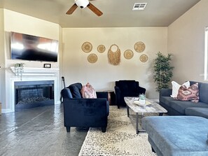 Télévision à écran plat