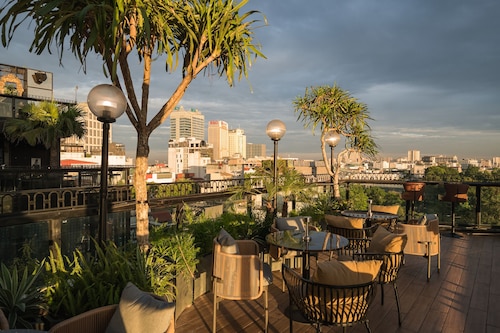 La Passion Premium  Cau Go Hotel