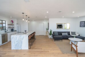 تلفزيون ذكي