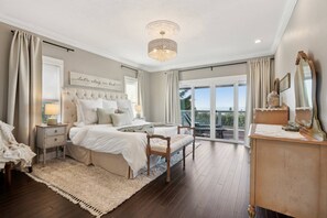 Unclassified image, 4 of 50, button - Panoramic Valley and Vineyard Views, Newly Renovated, Pet Friendly, Hot Tub, Games, Walk to Wineries (Amity)