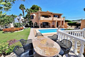 Outdoor dining - Anfora - Ocean view villa with private pool in Benissa (Benissa)