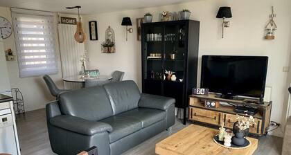 Modern and comfortably furnished vacation bungalow for 4 people, 2 bedrooms, WLAN