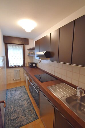 Fridge, microwave, oven - PRESANELLA TRILOCALE (Madonna di Campiglio)