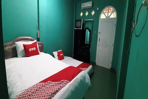 Standard Twin Room | Free WiFi, bed sheets