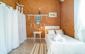 4 bedrooms, iron/ironing board, travel crib, free WiFi