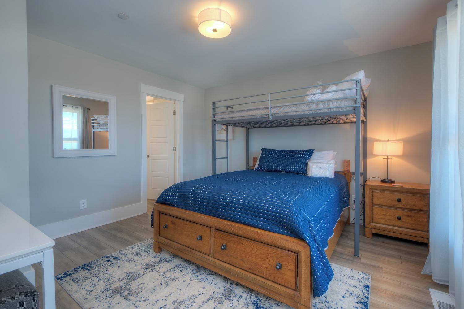 5 chambres, fer et planche à repasser, Wi-Fi gratuit, draps fournis