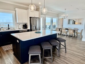 Fridge, microwave, oven, stovetop - Experience luxury at Oak Island's 5-bedroom Pincers Paradise with ocean views! (Oak Island)