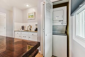 Interior - A GREAT ESCAPE is yours.....beachfront! Leave the hustle and bustle of the city! (St. George Island)