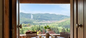 Country House / Farm House in Vogognano with 7 bedrooms sleeps 14