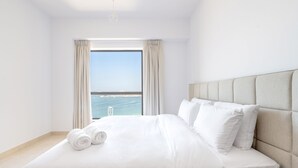 Leilighet – exclusive, 3 soverom, sjøutsikt, ved strandkanten | Safe på rommet, skrivebord og skrivebord for bærbar PC