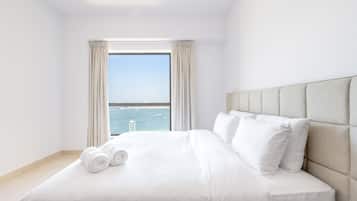 Appartement Exclusif, 3 chambres, vue mer, en front de plage | Coffres-forts dans les chambres, décoration personnalisée