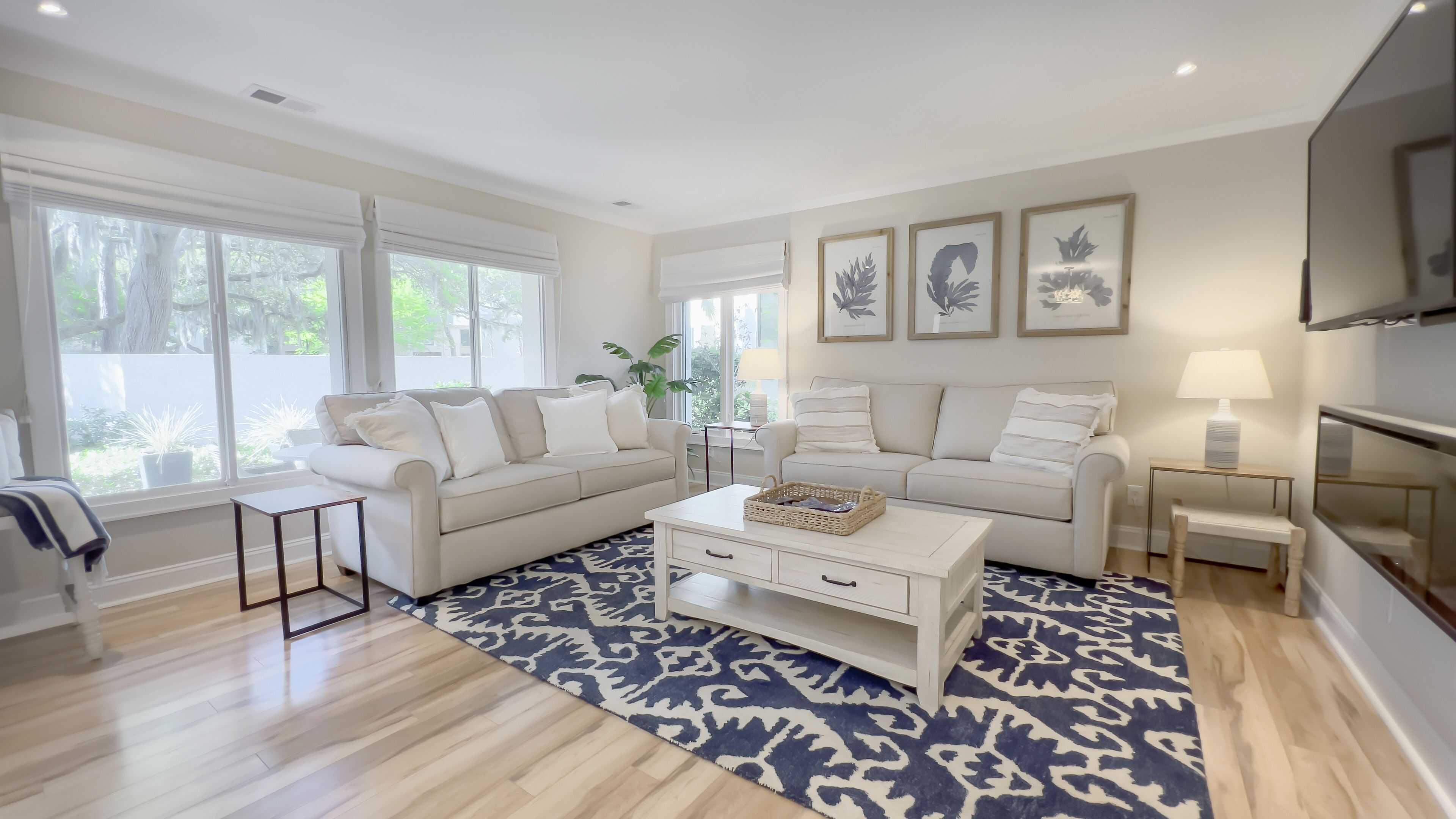 Updated & Adorable, ground-floor 1-Bdrm Villa in the heart of Harbour Town